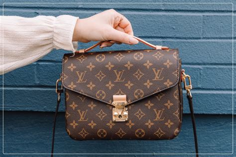 fake louis vuitton clothes|knockoff louis vuitton case.